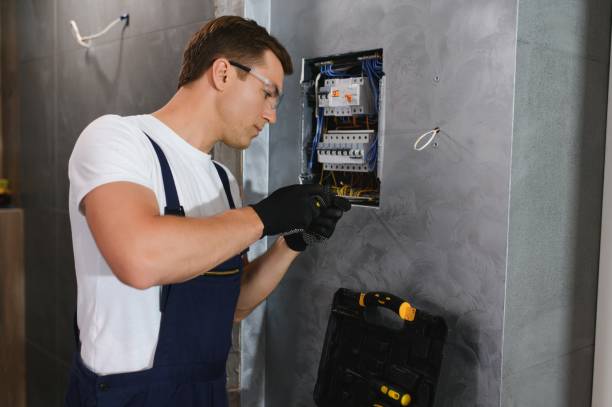 Best Circuit Breaker Repair  in Terre Du Lac, MO